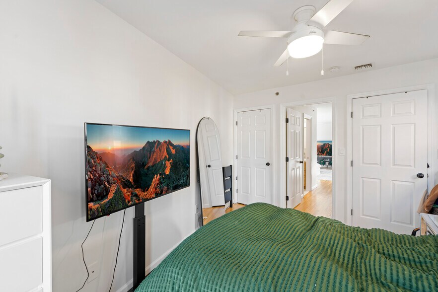 More Photos Of 383 Broad St, Bloomfield Storefront Retail Residential For Sale