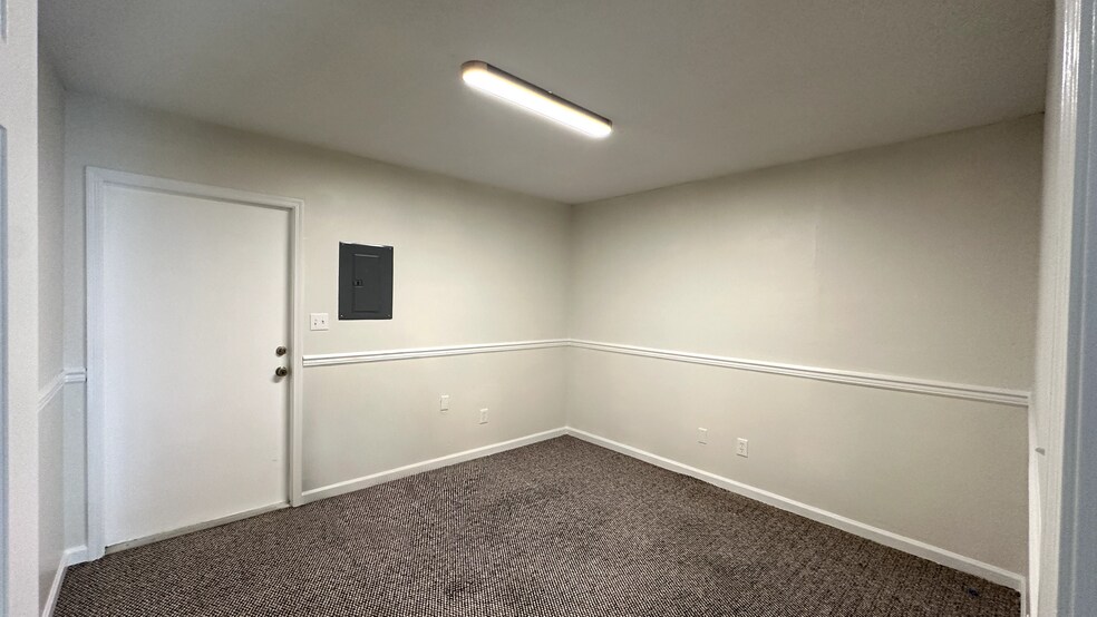 More Photos Of 151 Mary Esther Blvd, Mary Esther Office For Lease