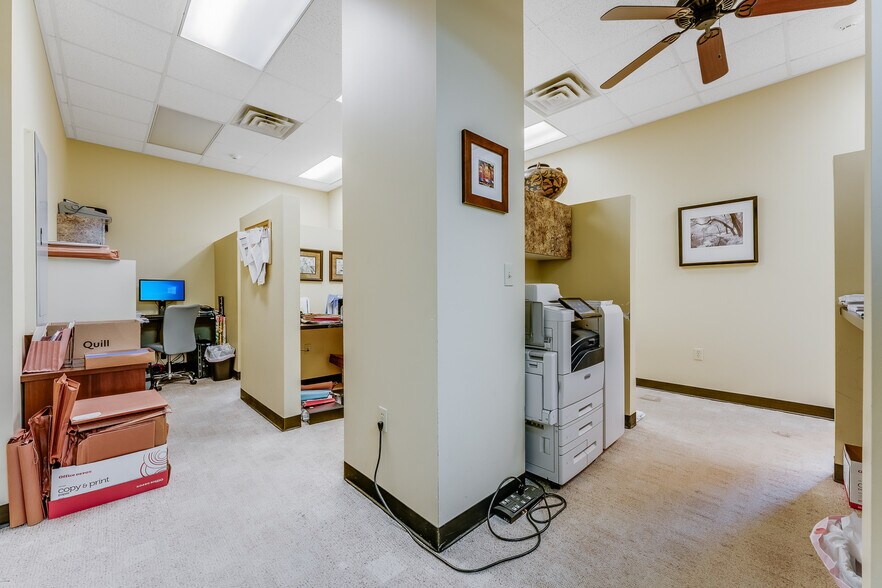 More Photos Of 601 Venture Dr, Morgantown Freestanding For Lease