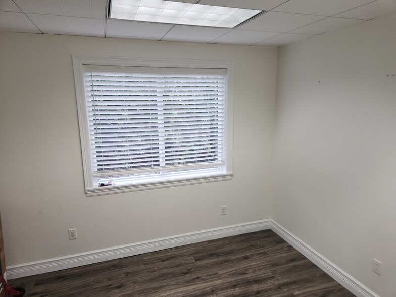 More Photos Of 3 Harvard Cir, West Palm Beach Office For Lease