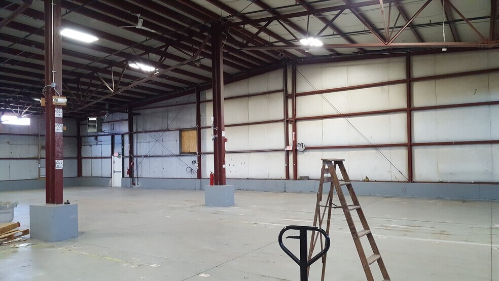 More Photos Of 111 W River St, Cadillac Distribution For Lease