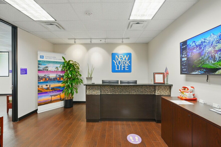 More Photos Of 9999 Bellaire Blvd, Houston Medical For Lease