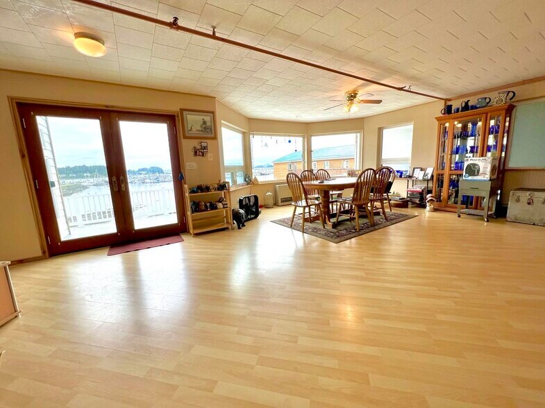 More Photos Of 803 Halibut Point Rd, Sitka Storefront Retail Residential For Sale