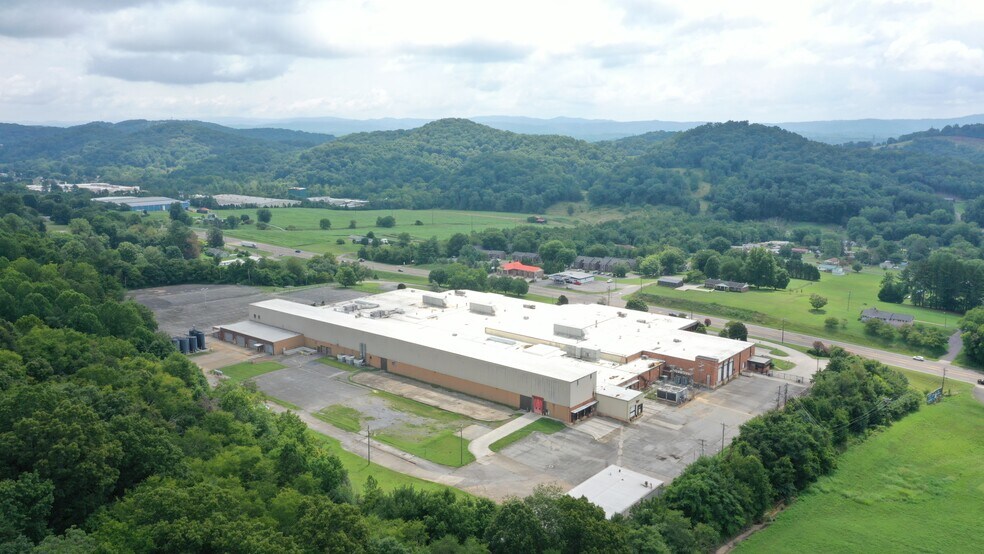 More Photos Of 7500 US 11 W, Rogersville Manufacturing For Sale