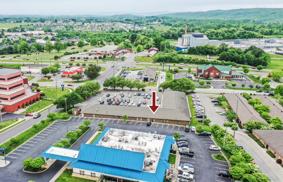 More Photos Of 100 Arbor Dr, Christiansburg Office For Lease