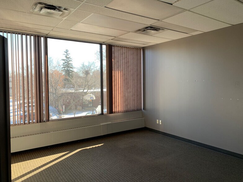 More Photos Of 10310 124th St NW, Edmonton Storefront Retail Office For Lease