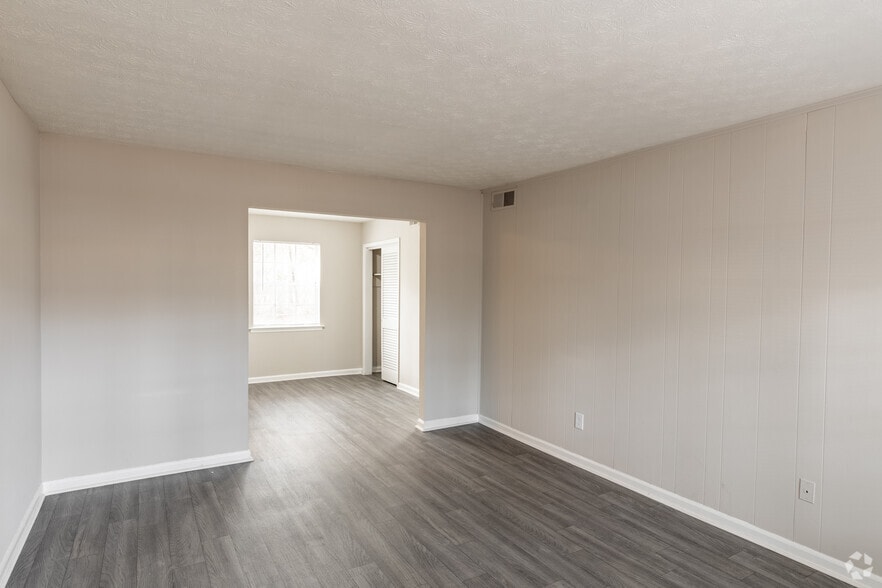 More Photos Of 235 Sycamore Dr, Athens Apartments For Sale