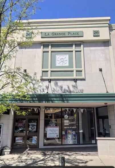 More Photos Of 24 S LaGrange Rd, La Grange Storefront Retail Office For Lease