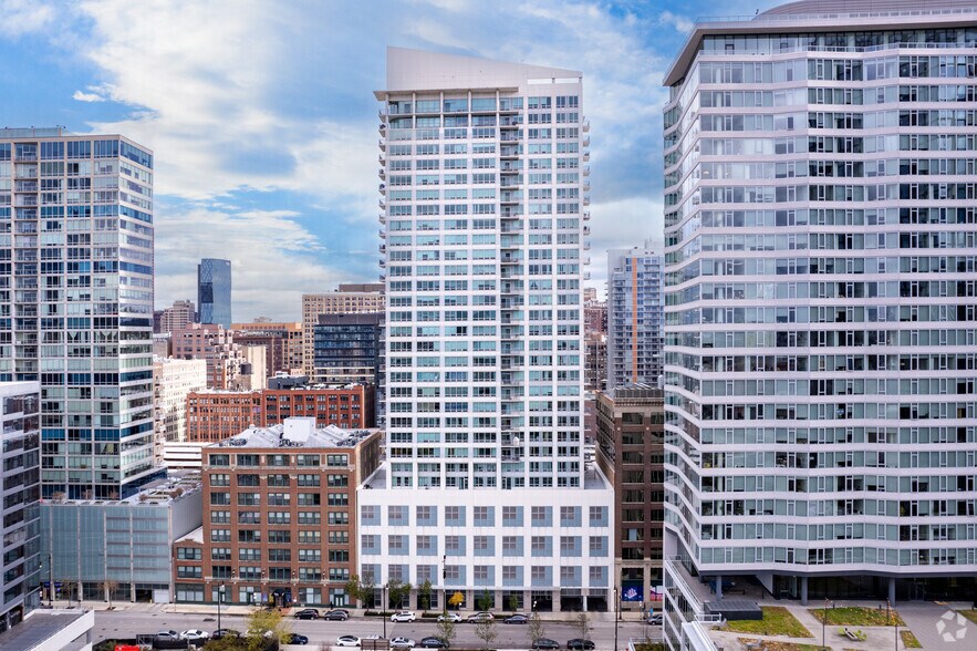 More Photos Of 659 S Wells St, Chicago Apartments For Lease