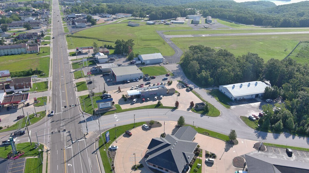 More Photos Of 5980 Mayer Ct, Osage Beach Specialty For Sale