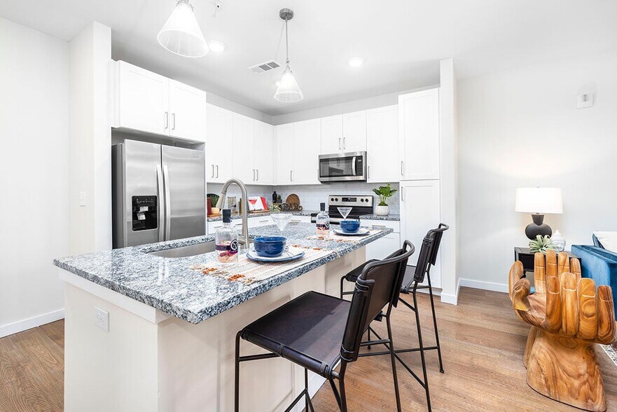 More Photos Of 1300 Hendricks Ave, Jacksonville Apartments For Lease