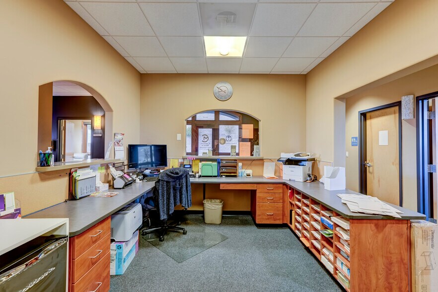 More Photos Of 2001 Excellence Way, Prescott Medical For Sale