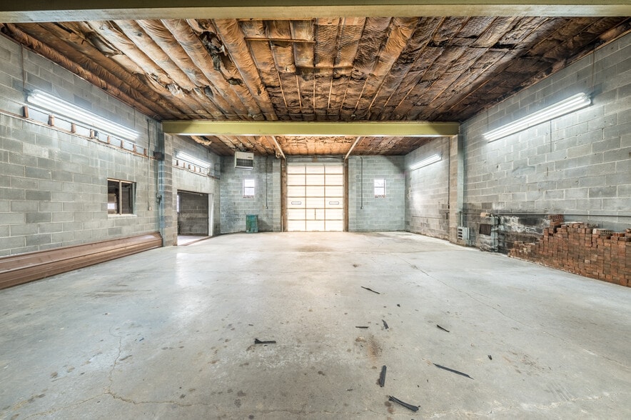 More Photos Of 1535 Sabraton Ave, Morgantown Service For Lease