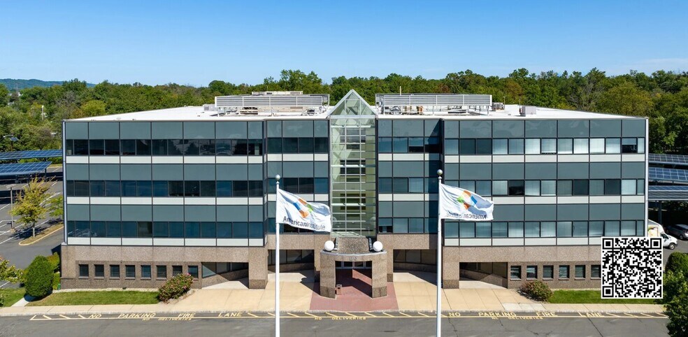 More Photos Of 80 Cottontail Ln, Somerset Office For Lease