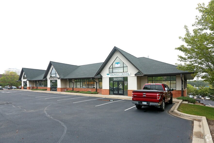 More Photos Of 1121 Town Centre Dr, Eagan Office For Lease