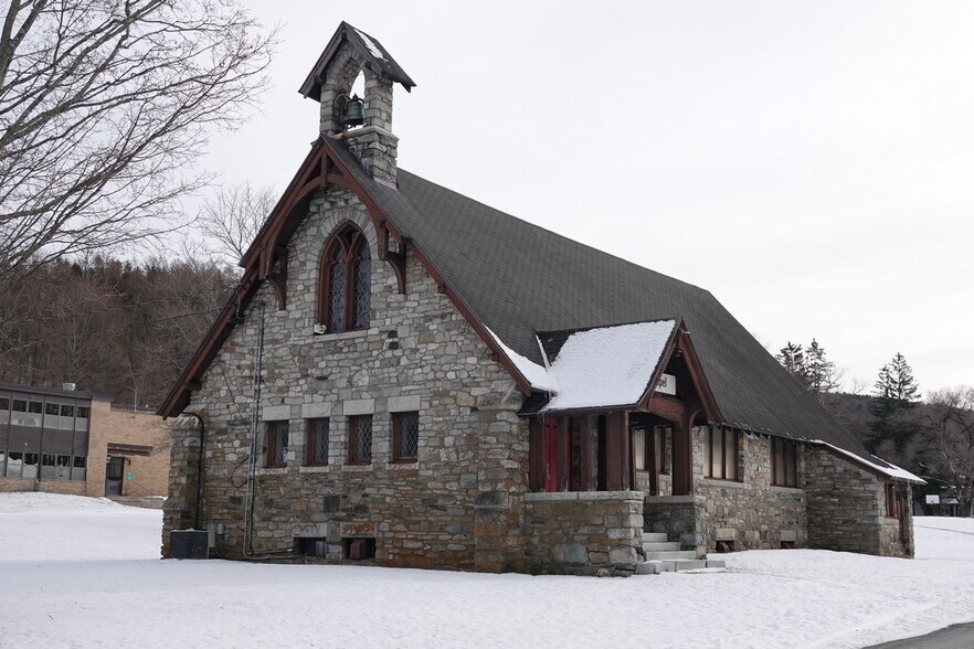 More Photos Of 13640 State Route 22, Canaan Office For Sale