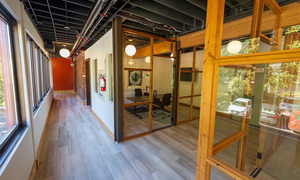 More Photos Of 633 Yesler Way, Seattle Office For Lease