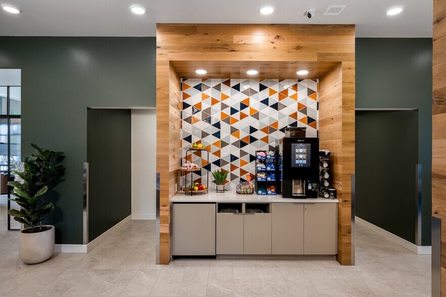 More Photos Of 5651 W 36th Pl, Kennewick Multifamily For Sale