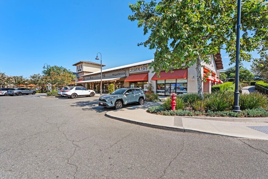 More Photos Of 29851 Ortega Hwy, Mission Viejo Unknown For Lease