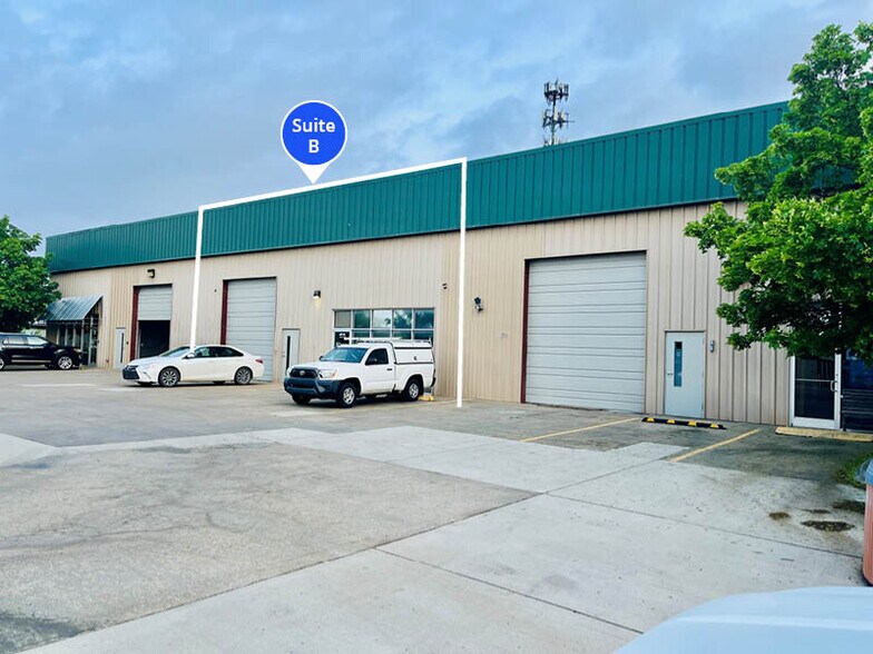 Primary Photo Of 4910 Wakarusa Ct, Lawrence Warehouse For Lease