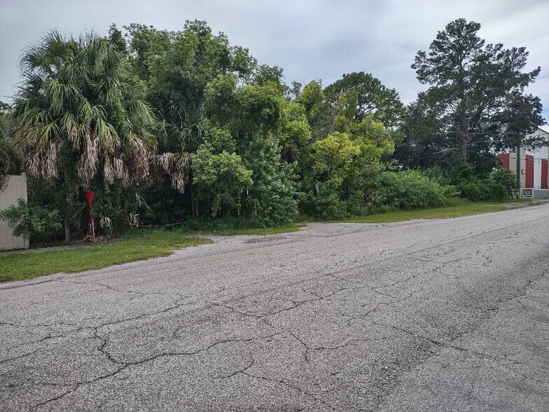 Primary Photo Of 507 Anclote Rd, Tarpon Springs Land For Sale