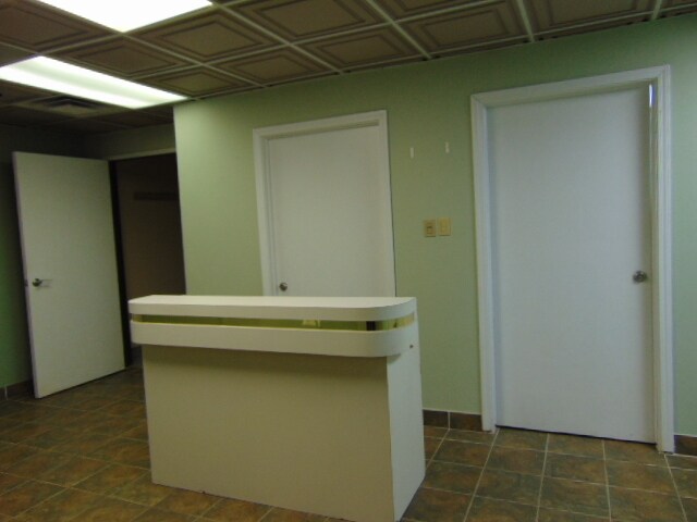 More Photos Of 30000 Orchard Lake Rd, Farmington Medical For Lease