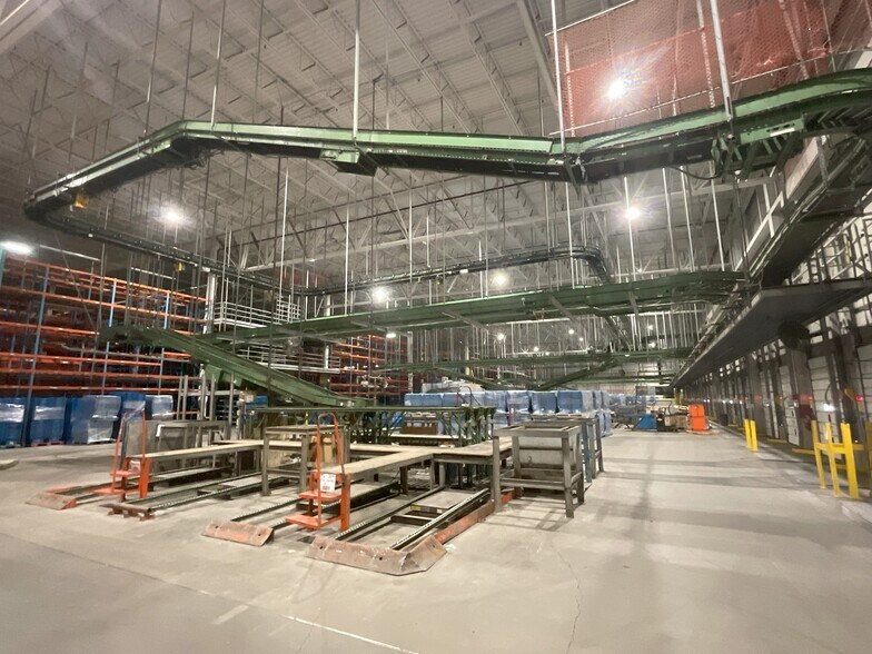 More Photos Of 4805 Campbell Dr, Fort Scott Warehouse For Sale