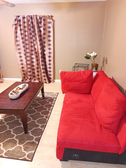 More Photos Of 2373 Wingfoot Pl, Decatur Office For Sale