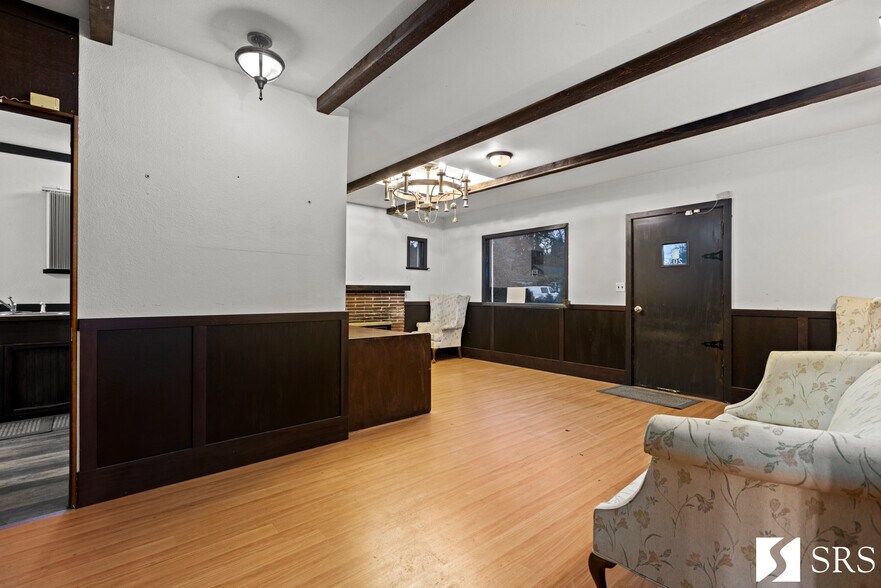 More Photos Of 205 I St, Columbia City General Retail For Sale