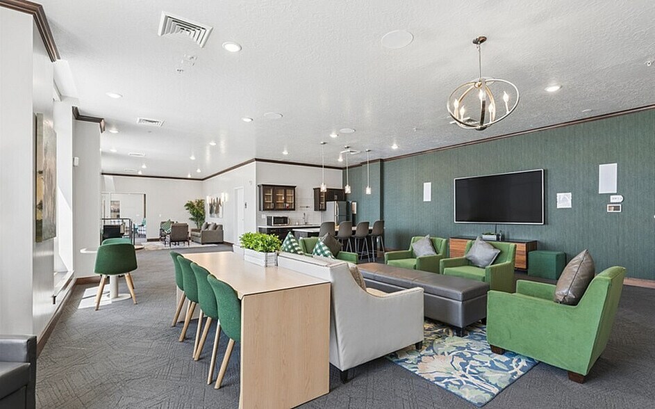 More Photos Of 196 W Vine St, Murray Apartments For Lease