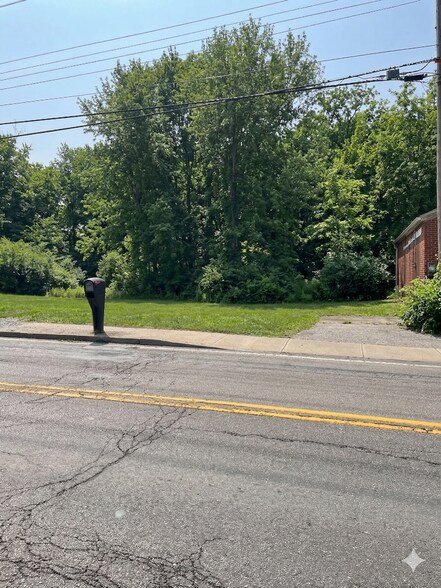 More Photos Of 1909 Petersburg Rd, Hebron Land For Sale