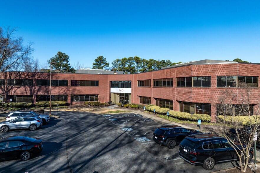 Primary Photo Of 760 Lynnhaven Pky, Virginia Beach Office For Lease