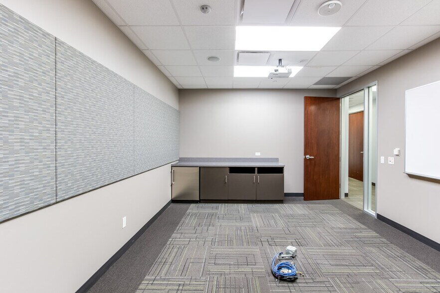 More Photos Of 9600 N Mopac Expy, Austin Office For Lease