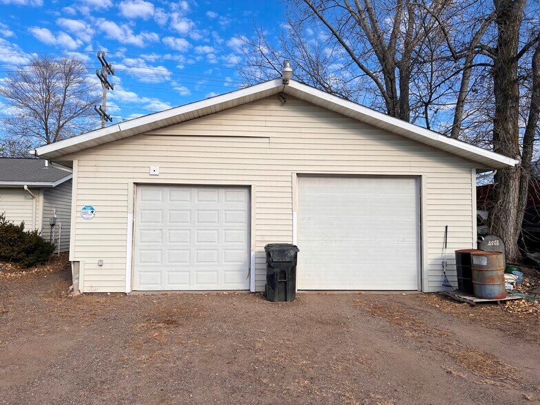 More Photos Of 10 Washington St NE, Brainerd General Retail For Sale