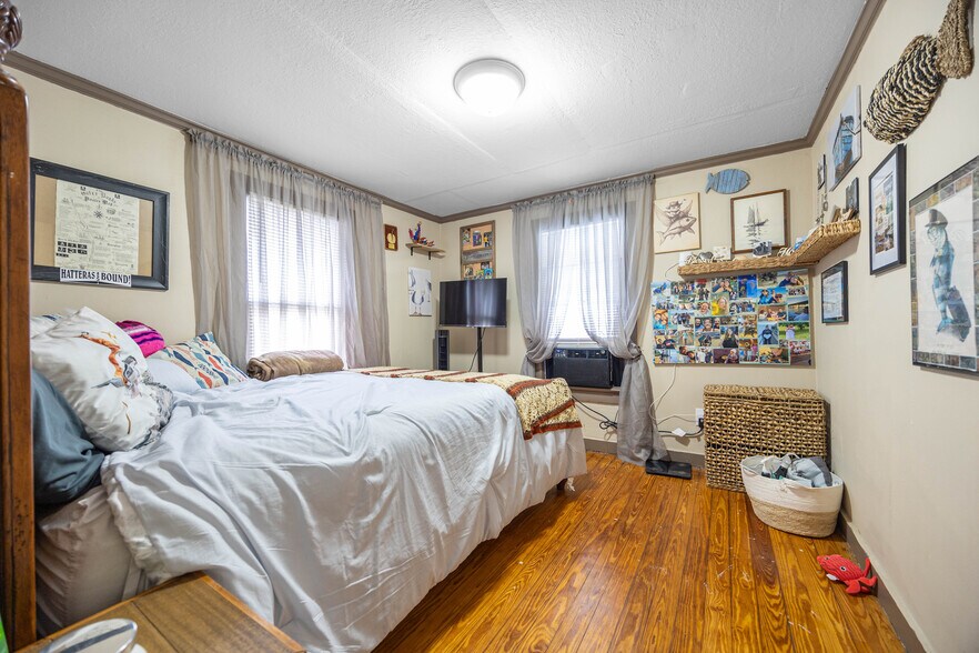 More Photos Of , Lake City Multifamily For Sale
