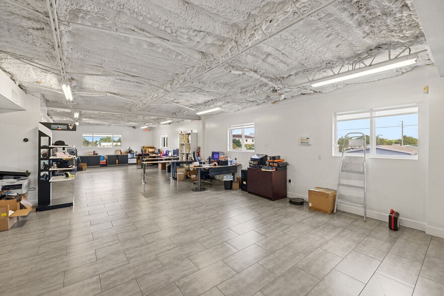 More Photos Of 17890 NW 29th Ct, Miami Gardens Warehouse For Sale