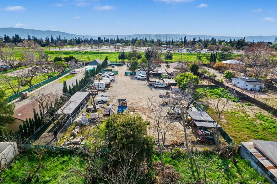 More Photos Of 1170 Roberts Ave, San Jose Land For Sale