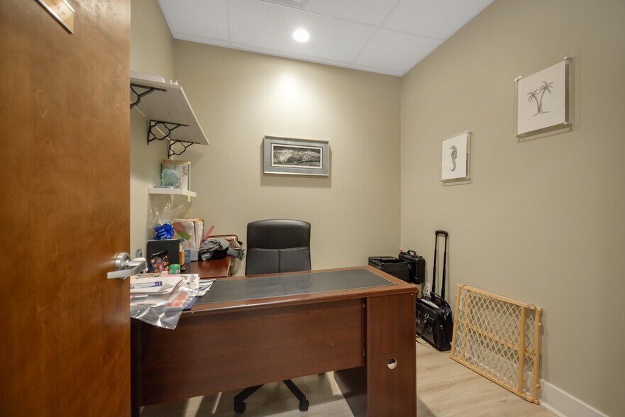 More Photos Of 1000 Plantation Island Dr, Saint Augustine Medical For Sale