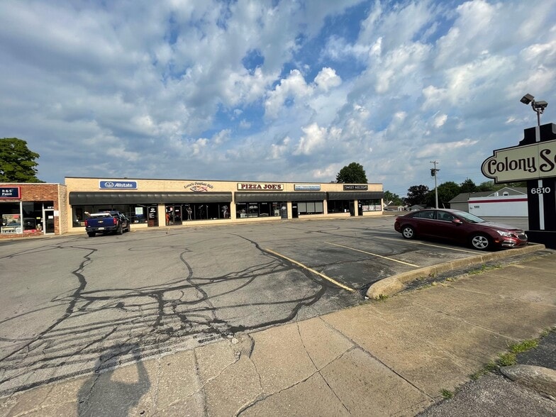 More Photos Of 6810 Market St, Youngstown Unknown For Lease