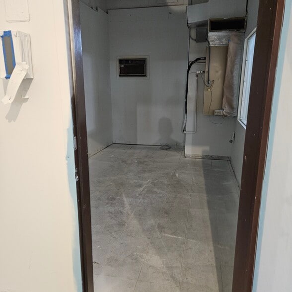 More Photos Of 202 N Federal Hwy, Lake Worth Restaurant For Sale