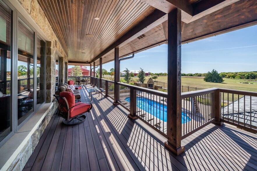 More Photos Of 1051 N Blackstone Rd, Milton Specialty For Sale