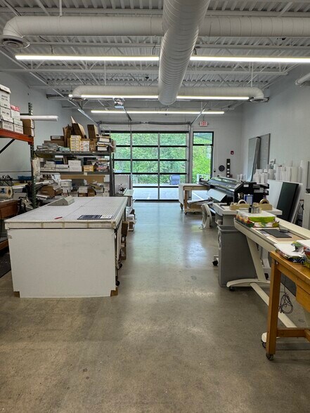 More Photos Of 45 Industrial Park Rd, Hingham Office For Lease