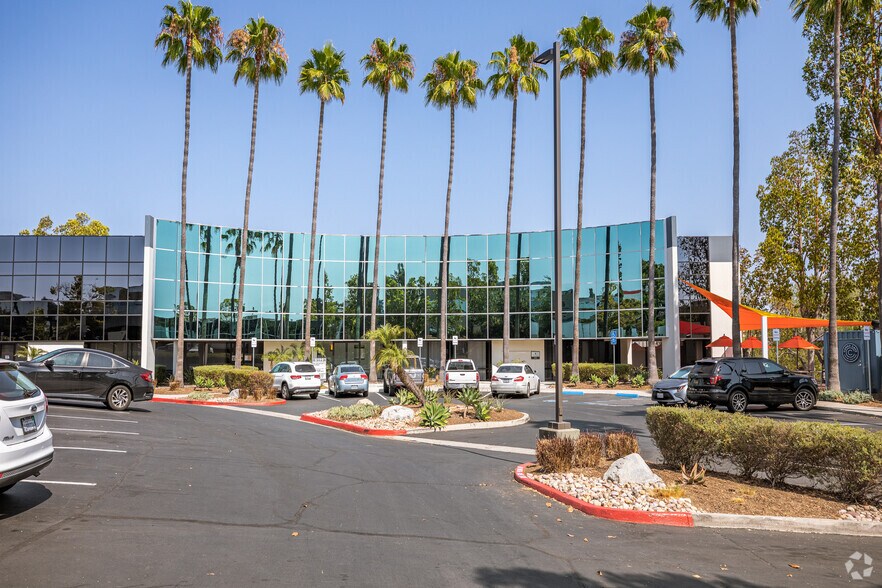 More Photos Of 6185 Cornerstone Ct E, San Diego Unknown For Lease