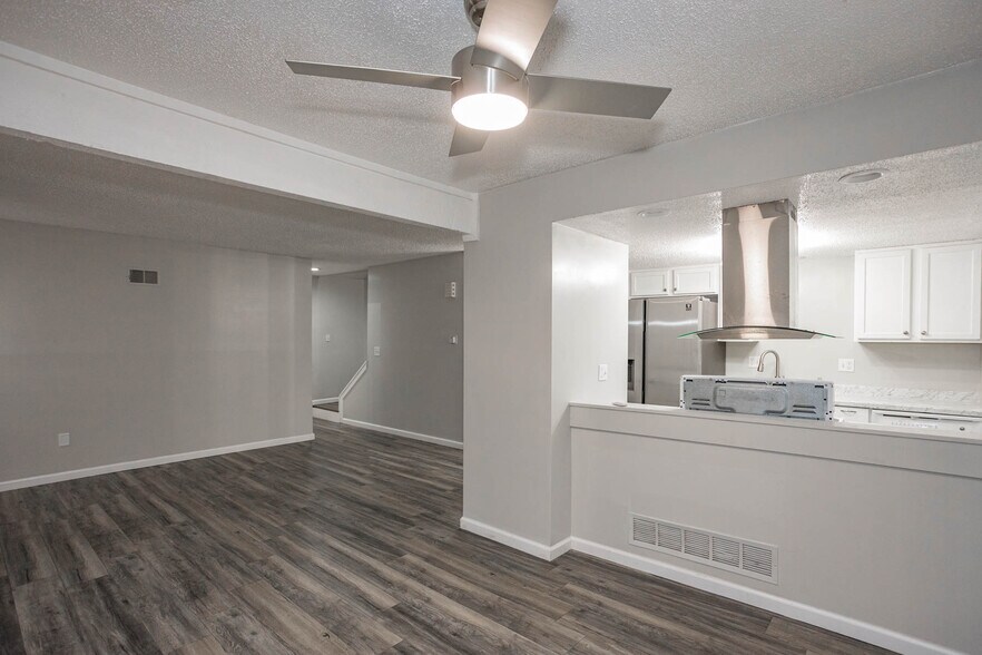 More Photos Of 3108 Eaton St, Kansas City Multifamily For Sale