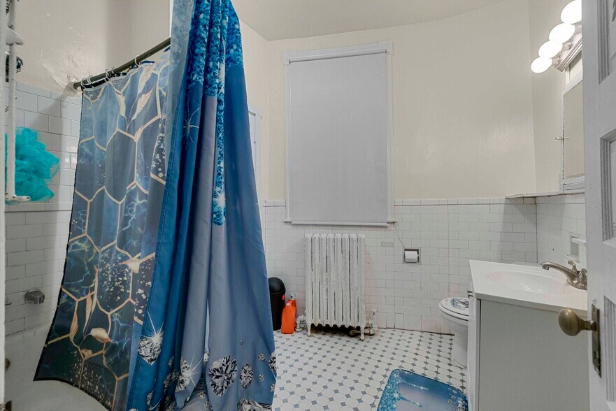 More Photos Of 2903 Saint Paul St, Baltimore Multifamily For Sale