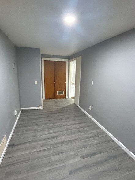 More Photos Of 7444 Lake Ave, Elyria Multifamily For Sale