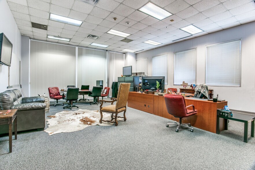 More Photos Of 6851 NE Loop 820, North Richland Hills Office For Lease