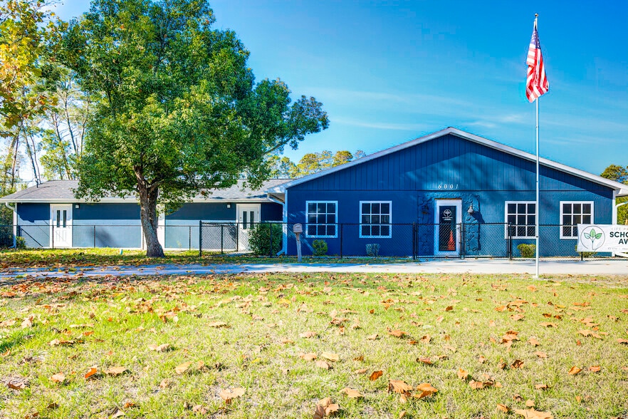 More Photos Of 6001 Deltona Blvd, Spring Hill Schools For Sale