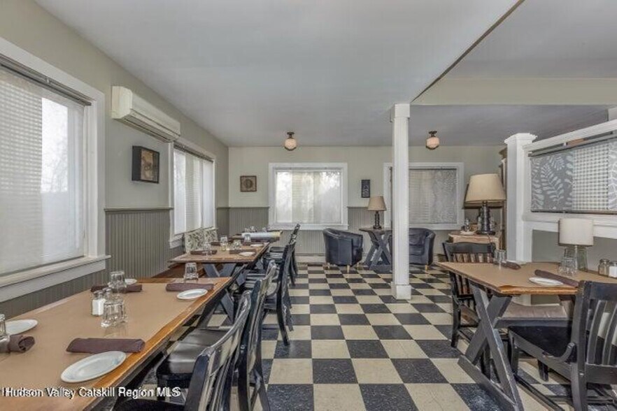 More Photos Of 155 Main St, High Falls Restaurant For Sale