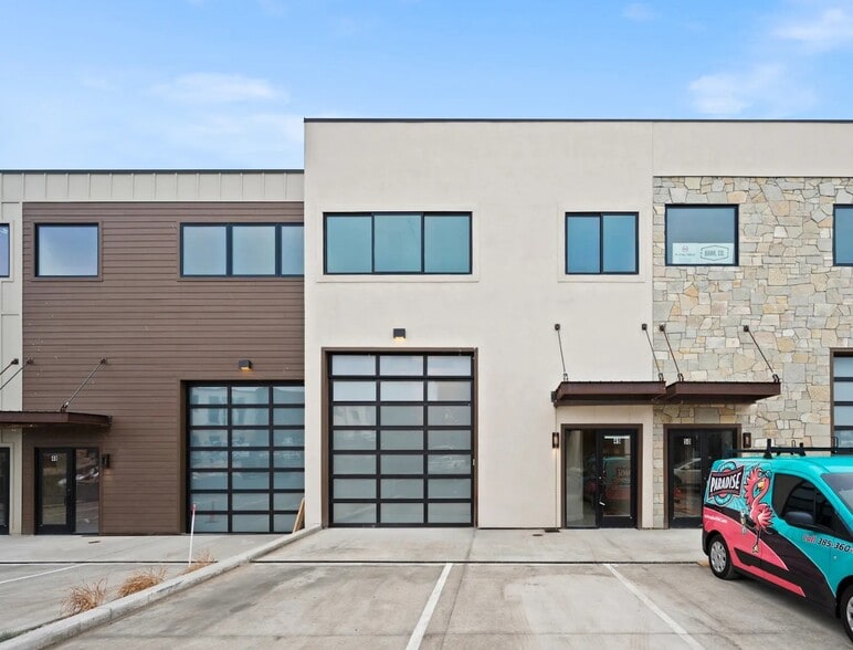 Primary Photo Of 4518 Forestdale Dr, Park City Office Residential For Lease